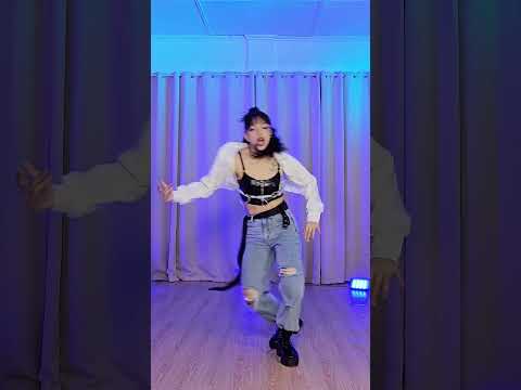 Stray Kids "특(S-Class)" dance cover | Guess who's controlling the lights! ???? #shorts