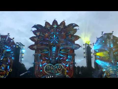 Defqon.1 Frontliner Ft. Katt Niall - (We Are) Indestructible