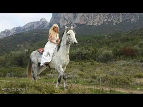 Kal deseydin  kalırdım    (Ufuk yeşil gül) şiir