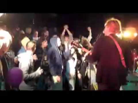 The Click Clack Boom : "By You" live at the Big Tree Festival