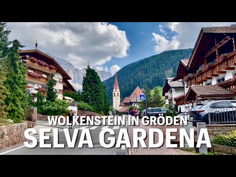 Wolkenstein in Gröden, Selva in Val Gardena, Dolomite Alps. Italy