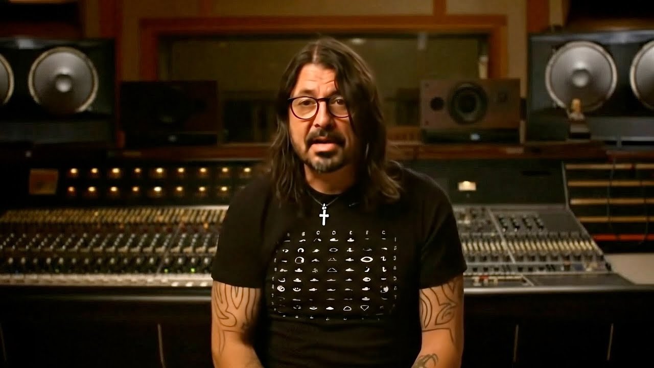 A Message from Foo Fighters - YouTube
