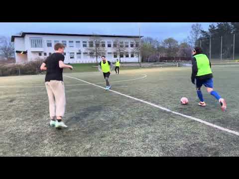 Första 10 minuterna av andra halvlek: Larsberg Byggar BG - Larselona