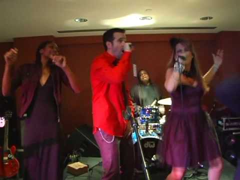 Grammy sensations Louie & Lisa B...