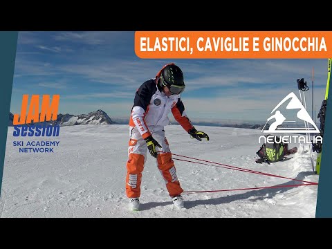 Sensazioni chiare con gli elastici alle caviglie e alle ginocchia - Corso di sci