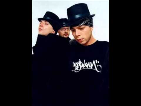 Tungtvann - "Sinnsyk (Bøbben Remix)"