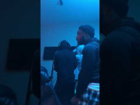 (Unreleased) Savi Bussadot in the studio