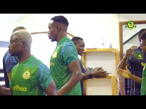 MANENGO ALIVYOKIWASHA GYM BAADA YA KUTAMBULISHWA KWA WACHEZAJI WENZAKE 