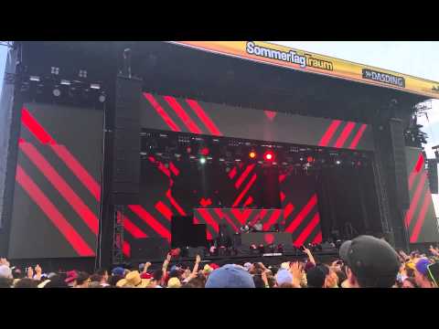 BigCityBeats SommerTagTraum 2015: Blasterjaxx dropping Bowser