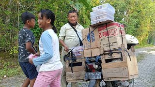 Download lagu SUARA PENJUAL DONAT || DONUTS INDONESIA STREET FOOD mp3 Download lagu SUARA PENJUAL DONAT || DONUTS INDONESIA STREET FOOD mp3