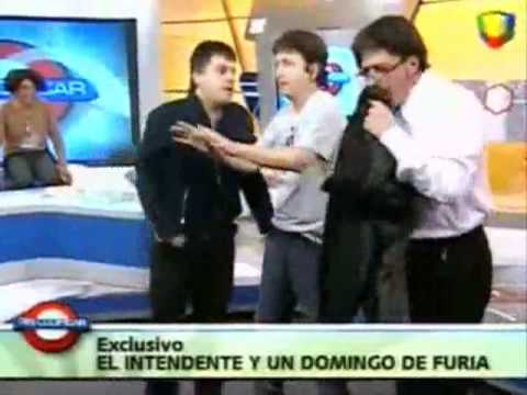 EL INTENDENTE Y SU AMIGO EN SIN CODIFICAR