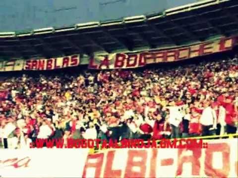 "Como me voy a olvidar" Barra: La Guardia Albi Roja Sur • Club: Independiente Santa Fe