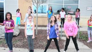 Cher Lloyd- Talkin That