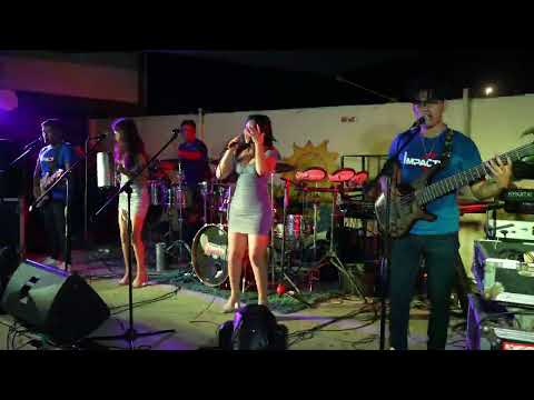 Como la flor, Carcacha · Impacto C