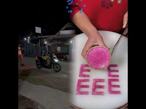 Are you also afraid to come home alone at night #short #funny #comedy