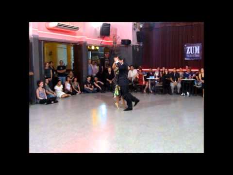 Alejandra Hobert y Adrián Veredice en ZUM!