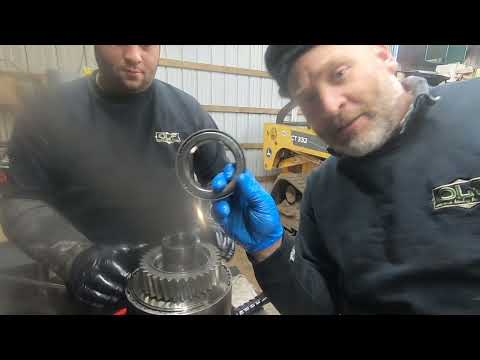 Splitting The The 6210R Transmission