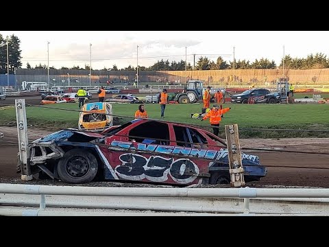 Saloon Stockcars - 370 Rowan Venni #WallopStraightIn Followin - Mildenhall Saturday 2nd April 2022