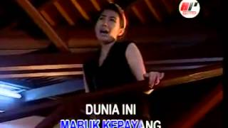 Download lagu Nicky Astria Panggung Sandiwara mp3 Download lagu Nicky Astria Panggung Sandiwara mp3