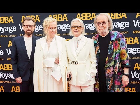 ABBA TOGETHER AGAIN IN #abbavoyage PREMIERE #2022