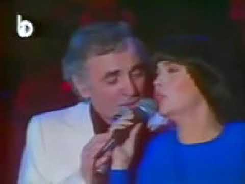 Mireille Mathieu et Charles Aznavour : "Embrasse-moi" (LIVE)