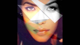 Women Love Aaliyah - Prince Sole [Girls Love Beyonce Remix]