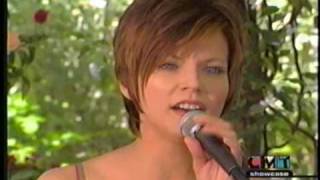 Martina McBride - 02  Wild Angels - CMT Showcase 1999