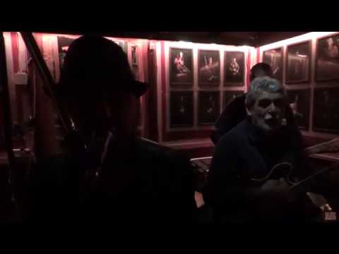 Di Luna Blues Band - Everybody Needs Somebody (Live in Vox Blues Club 27. 10. 2017.)