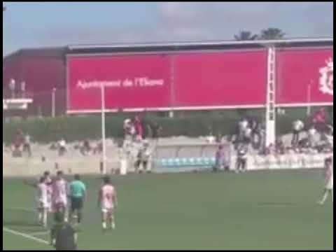 ESPORTBASE Media - Un padre golpea a un entrenador en partido de infantiles