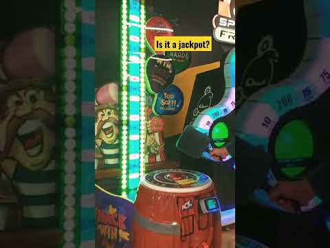Whack n win slow motion. was it a jackpot? #arcade #shorts #arcadegames whack and win