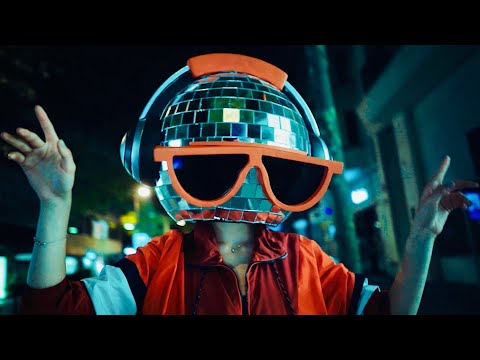 Burak Yeter - Friday Night (Official Music Video)