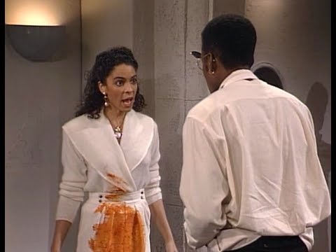 A Different World: 3x18 - Dwayne starts seeing Whitley everywhere