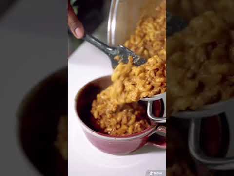 Cheeseburger Helper  (Vegan Hamburger Helper)