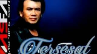 Download lagu RHOMA IRAMA TERSESAT OM SONETA mp3