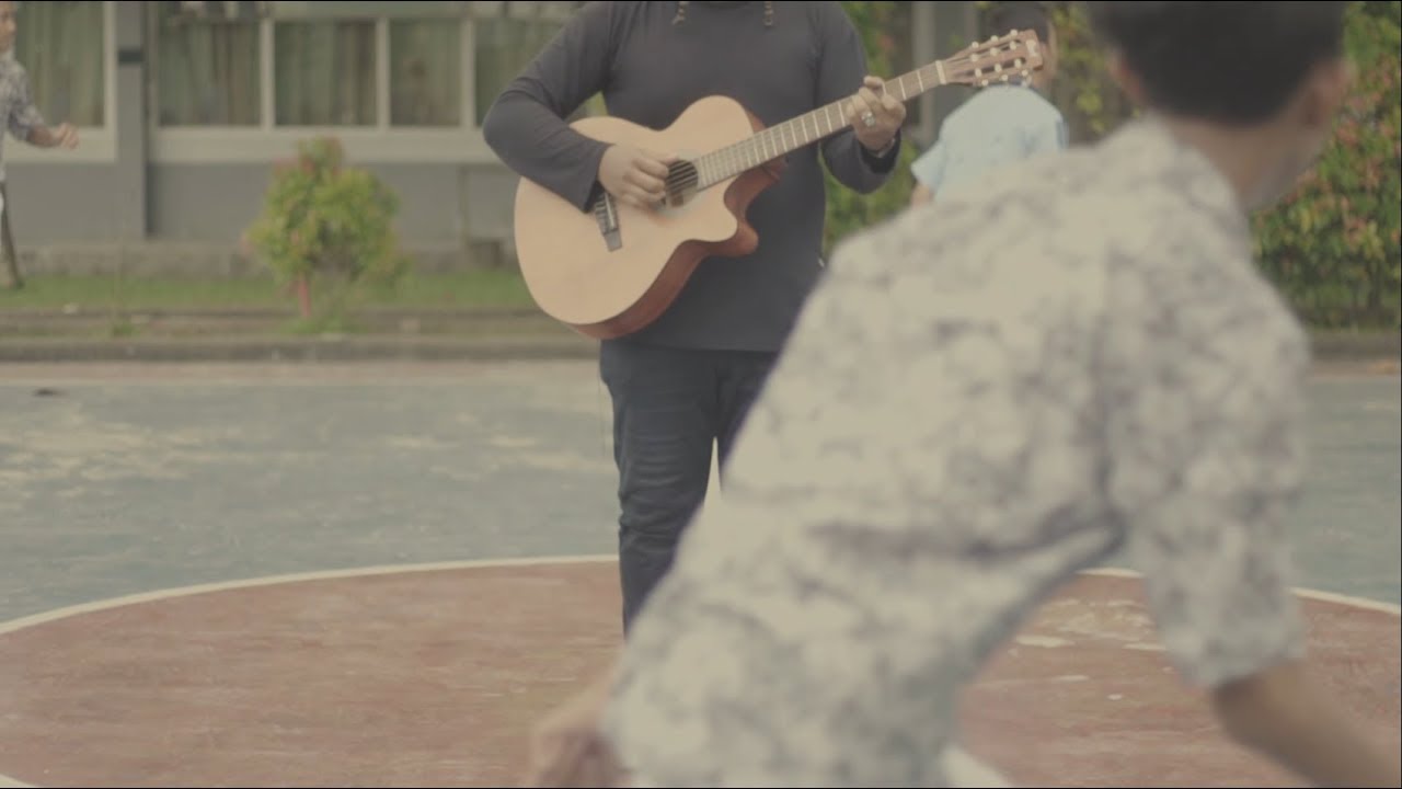Rio Satrio — Rio Satrio — Menjadi Lagu