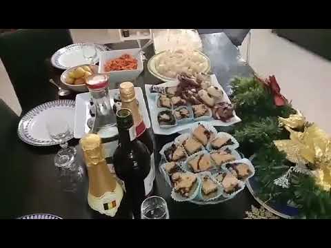 SIMPLE FAMILY CELEBRATION