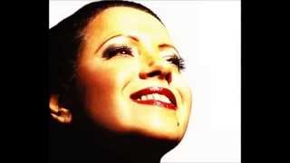 Antonella Ruggiero - 'Caravan' Live @ Radio Italia 2005