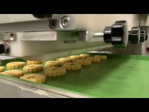 video 2, Dresseuse électronique avec coupe-fil sur pieds