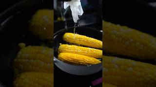 【すぐ食べるな】とうもろこしは『3分茹でて10分放置』が正解です。#short