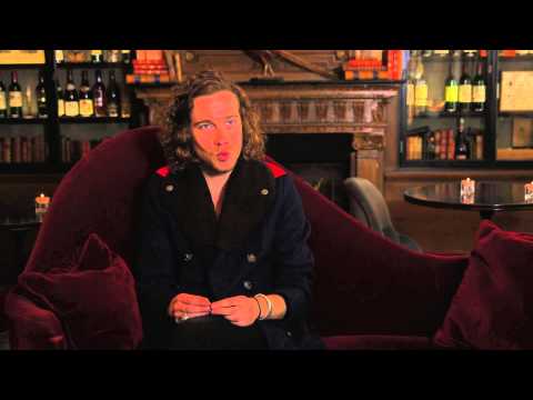 Alcaline, l'Objet Fétiche de Julien Doré