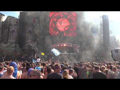 Tomorrowland 2013