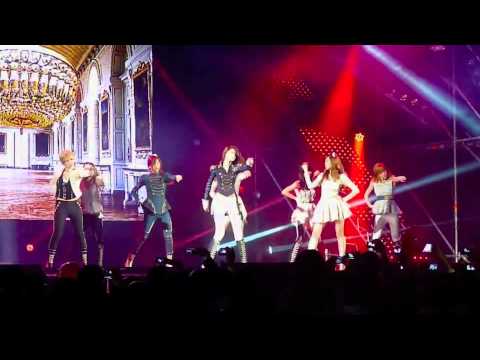 Fancam 111201 소녀시대 Girls' Generation The Boys @ Better Broadcasting Stories