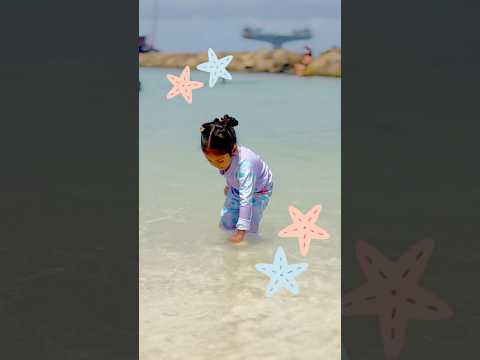 Aikys beach day at Rasfannu - Fatima and family dhivehi learning