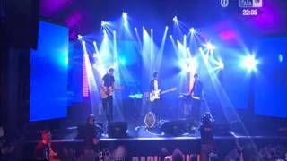 Fabi Silvestri Gazzè - L&#39;amore non esiste radiotalia 19.12.2004