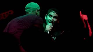 (HD) Satanic Surfers - The Treaty and the Bridge + Why (Ao Vivo Combat Club - São Paulo - 04/02/17)