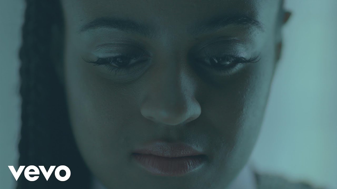 Seinabo Sey — Hard Time