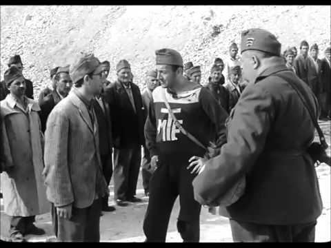 Két félidő a pokolban trailer