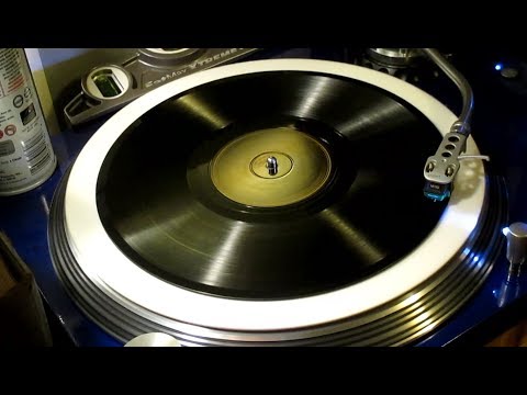 Johnny Marvin with Fred Rich and His Hotel Astor Orchestra - "Crazy Words - Crazy Tune" 1927