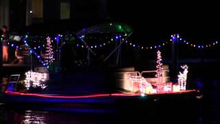 preview picture of video 'Punta Gorda 2014 Christmas Lights Boat Parade (high res version)'