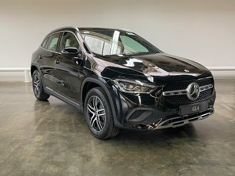 Mercedes-Benz GLA 180 Black - SOLD